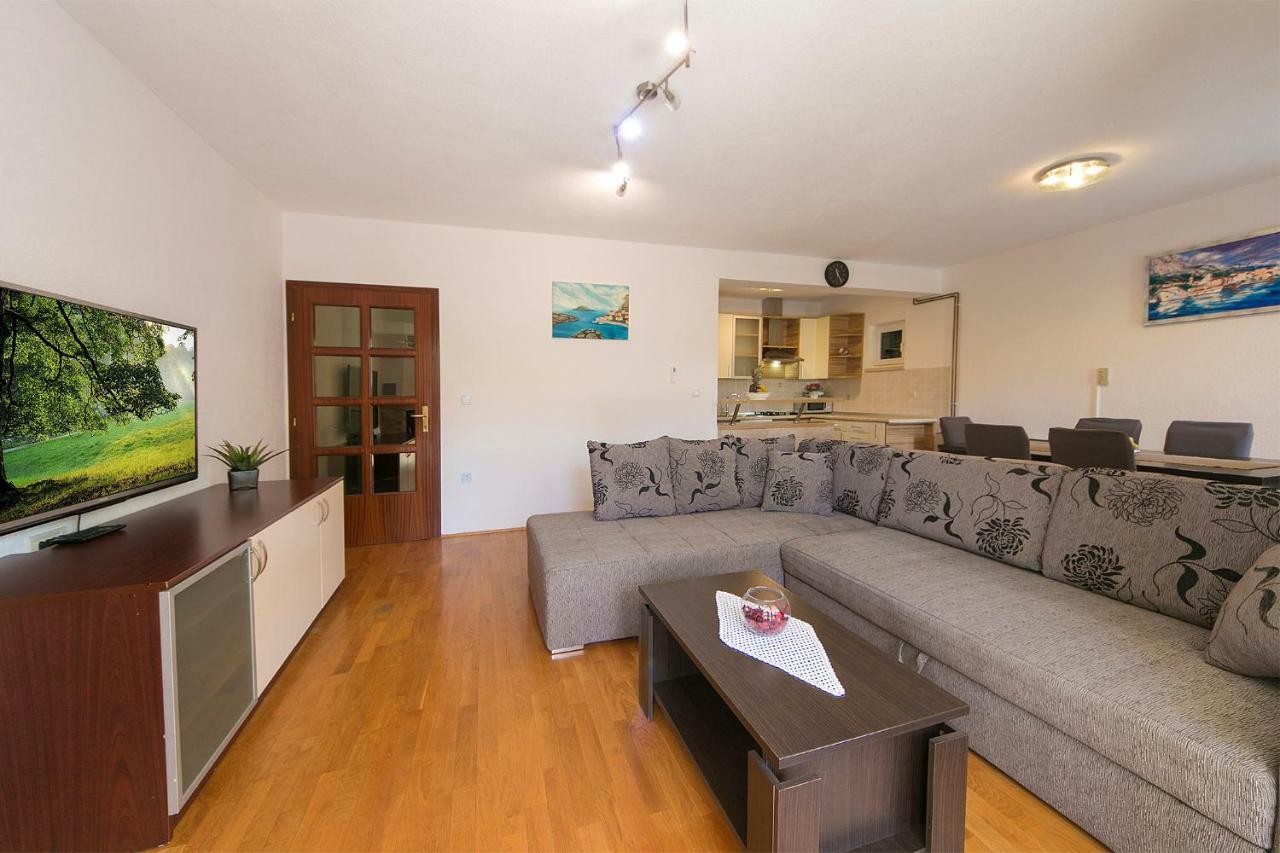 Apartment Marina Makarska Exteriör bild