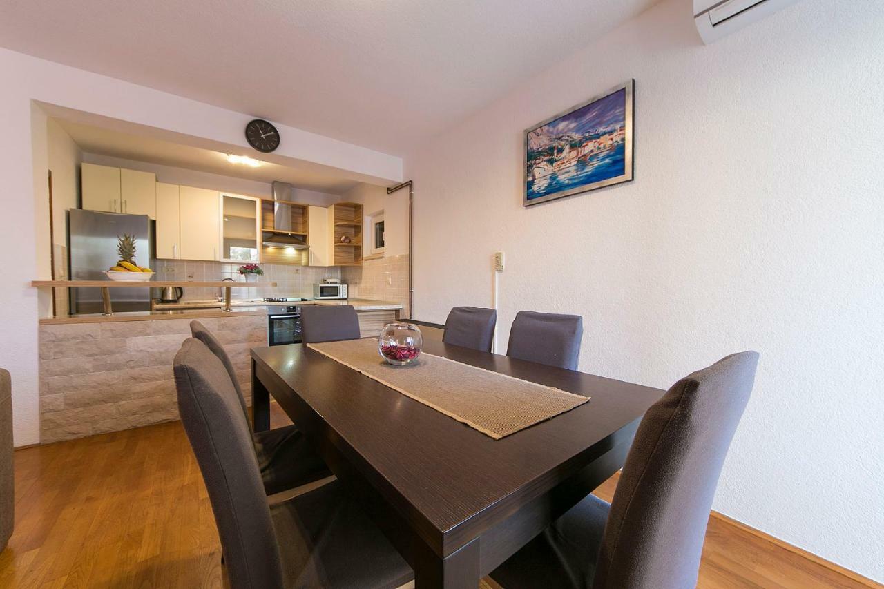 Apartment Marina Makarska Exteriör bild